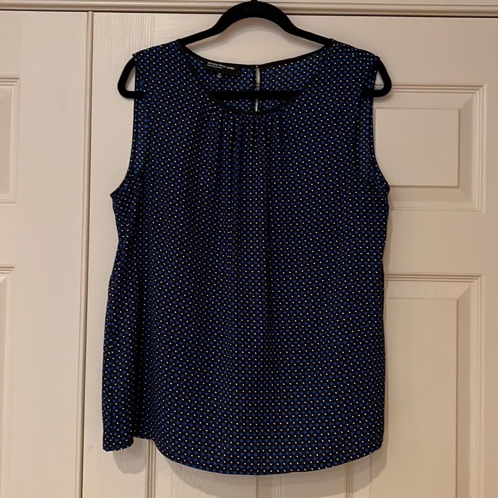 Gently worn, size 14, Jones New York camisole